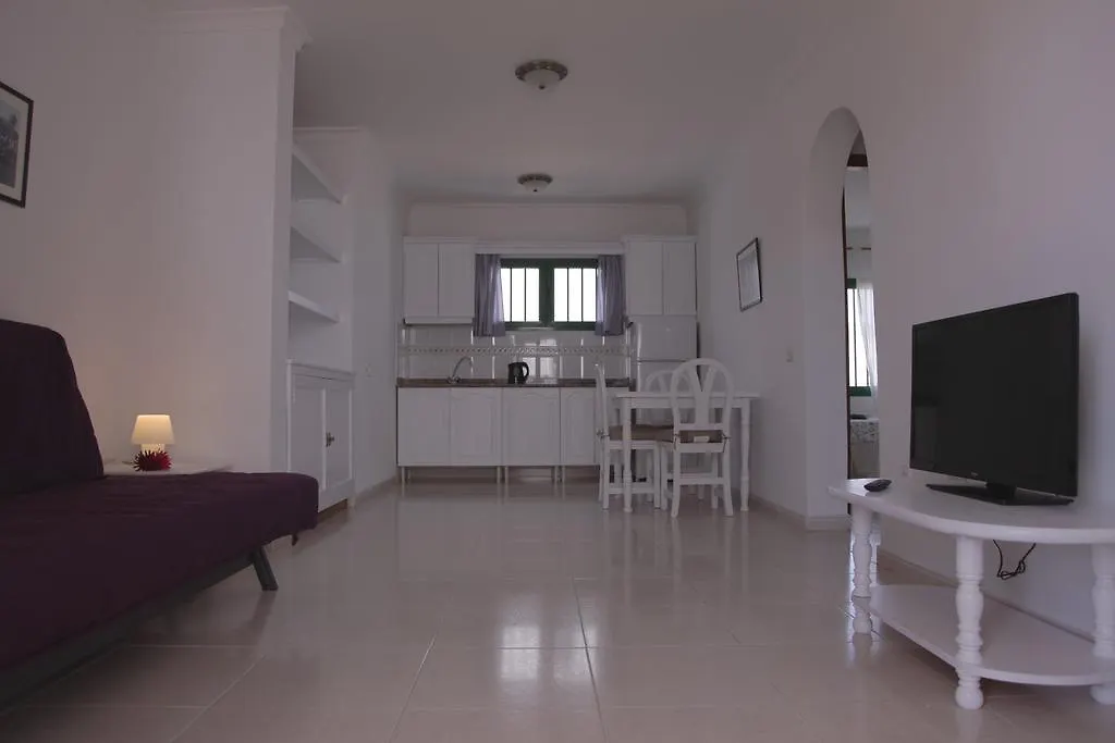 Apartamentos Flamboyant Adults Only Puerto del Carmen  0*, Puerto del Carmen (Lanzarote) Espanha