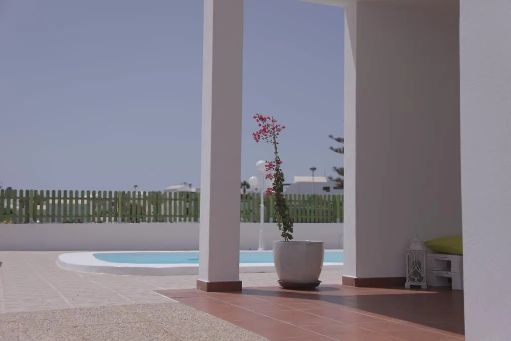 Apartamentos Flamboyant Adults Only Puerto del Carmen  Apartment Puerto del Carmen (Lanzarote)