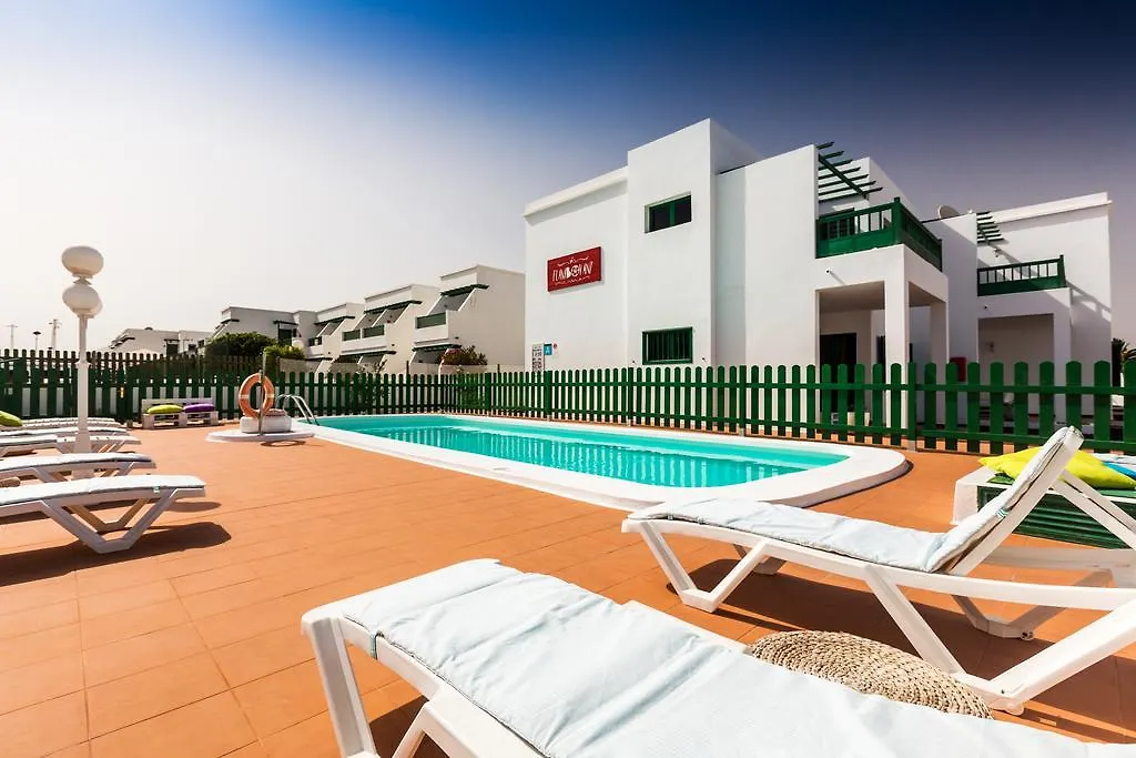 Apartamentos Flamboyant Adults Only Puerto del Carmen  0*, Puerto del Carmen (Lanzarote) Spagna